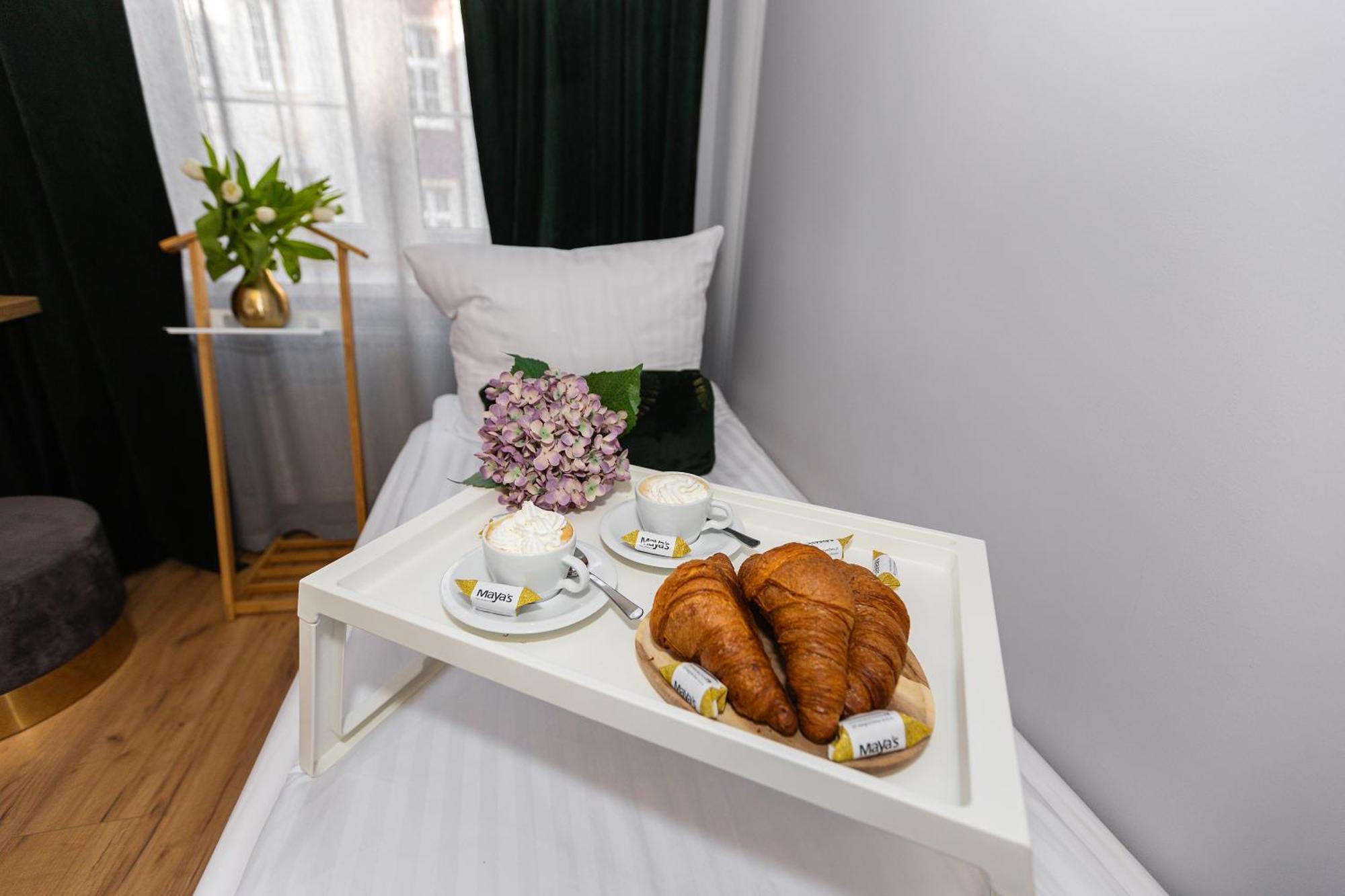 Apartment Maya's Flats & 45 - Lux Ogarna 2 Bedrooms Danzig