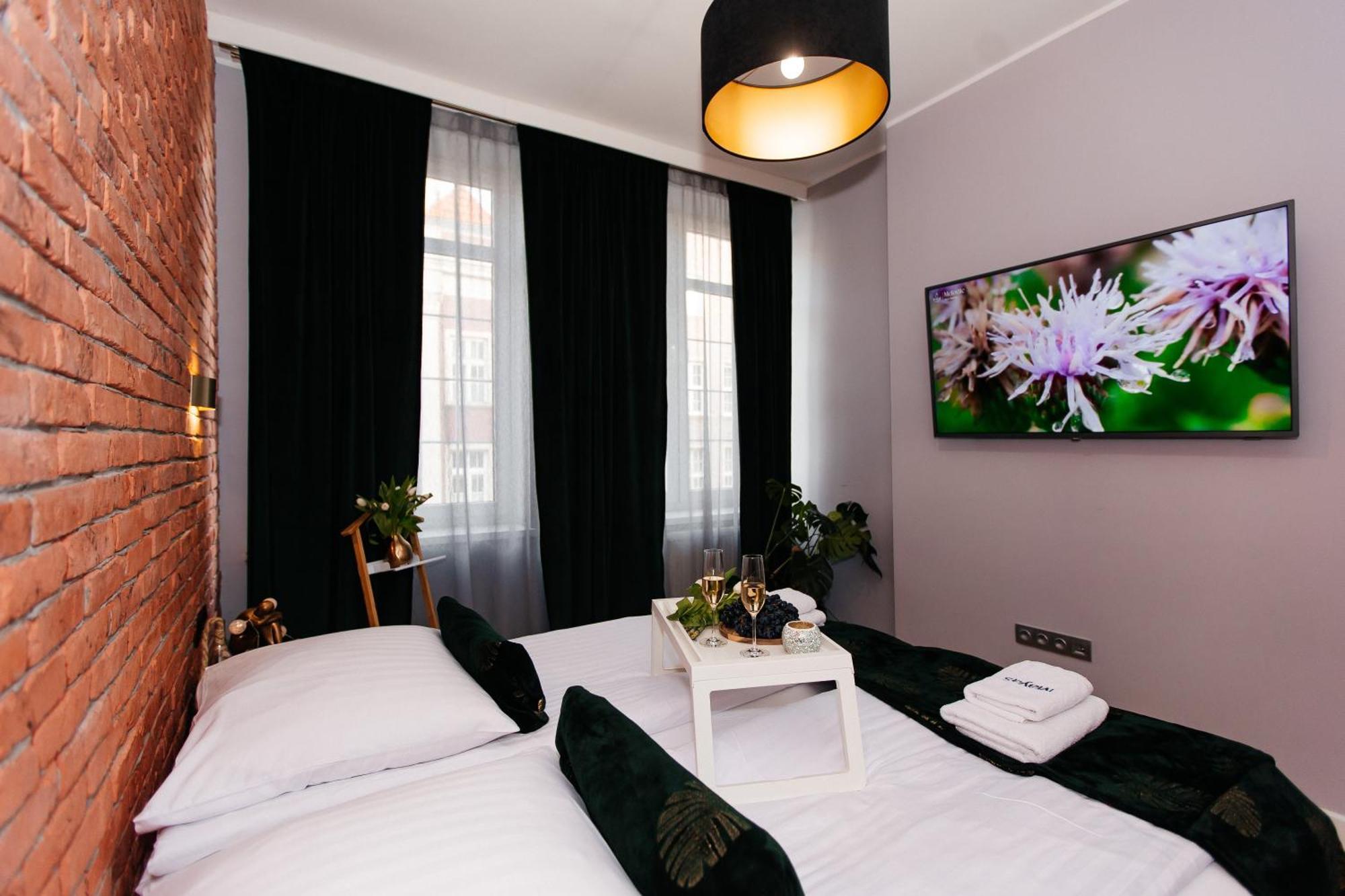 Apartment Maya's Flats & 45 - Lux Ogarna 2 Bedrooms Danzig