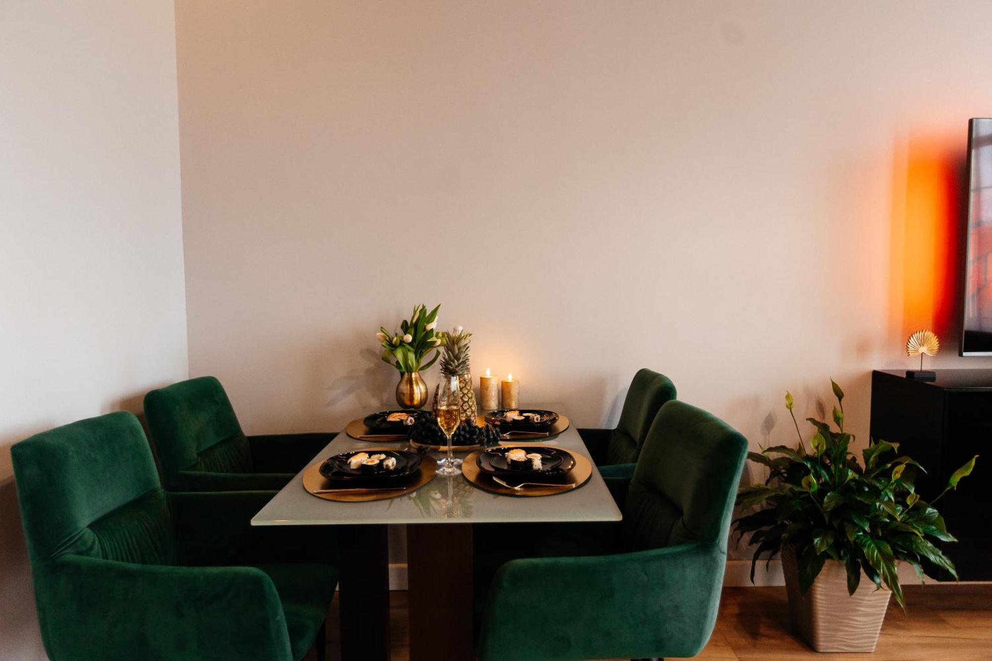 Maya's Flats & 45 - Lux Ogarna 2 Bedrooms Apartment Danzig