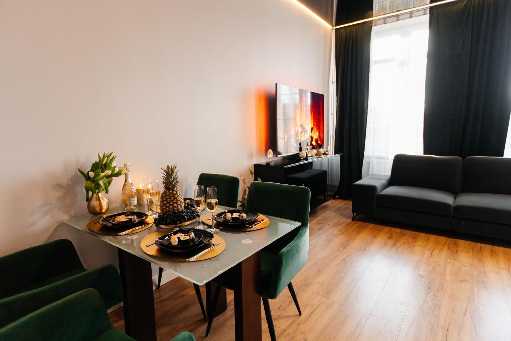 Maya's Flats & 45 - Lux Ogarna 2 Bedrooms * Danzig