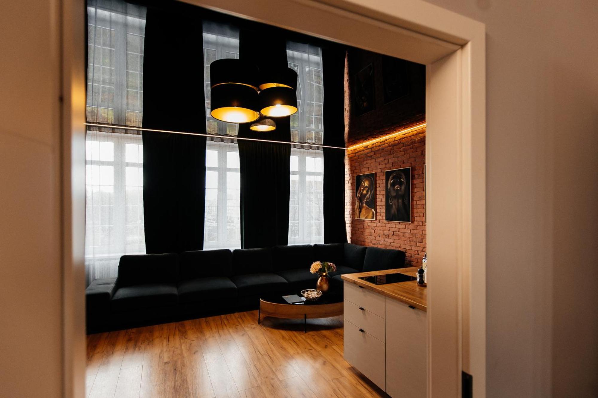 Maya's Flats & 45 - Lux Ogarna 2 Bedrooms Apartment
