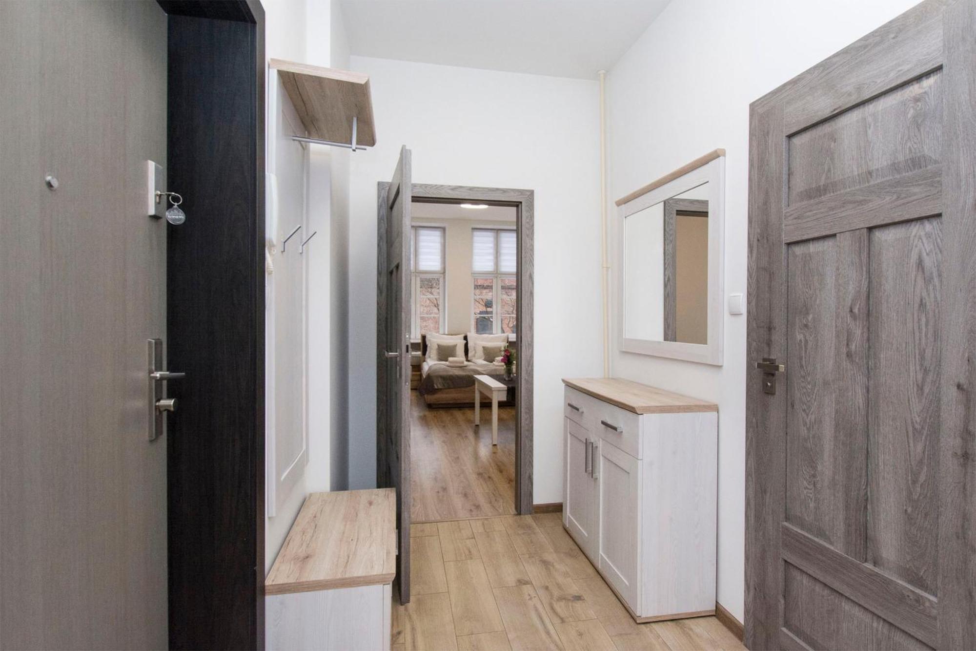 Maya's Flats & 45 - Lux Ogarna 2 Bedrooms Danzig